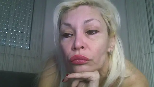 EvaaMina online show from 02/20/26, 02:28