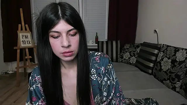 Snapshot of MolagAnna chatting on 11/12/25, 08:30 MolagAnna online show from 11/12/25, 08:30