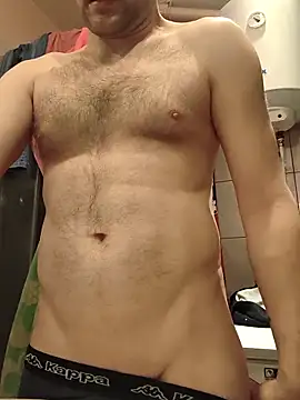 Snapshot of ZupaSerowa chatting on 04/21/26, 08:23 ZupaSerowa online show from 04/21/26, 08:23