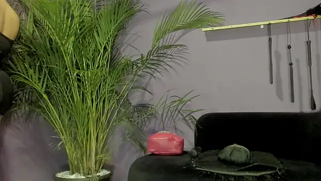 kathe hot online show from 04/30/26, 07:31