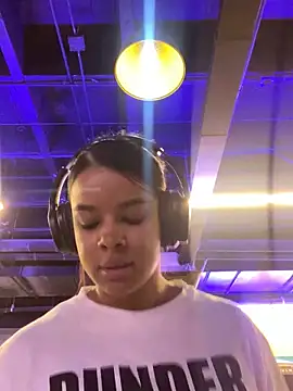 trianawhite online show from 12/03/24, 07:55