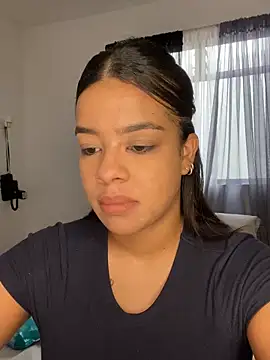 trianawhite online show from 12/20/24, 03:31