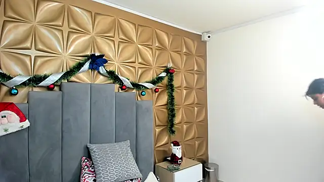 melani dream online show from 12/13/24, 07:15