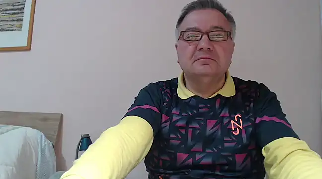 YOU6me online show from 02/03/25, 03:49