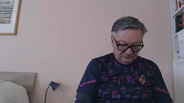 Snapshot of YOU6me chatting on 03/03/26, 08:09 YOU6me online show from 03/03/26, 08:09