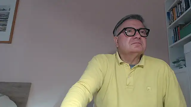 Snapshot of YOU6me chatting on 03/29/26, 04:18 YOU6me online show from 03/29/26, 04:18