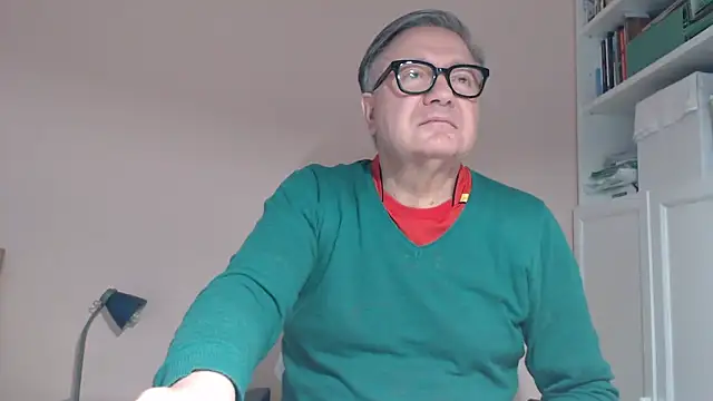 Snapshot of YOU6me chatting on 04/03/26, 03:10 YOU6me online show from 04/03/26, 03:10