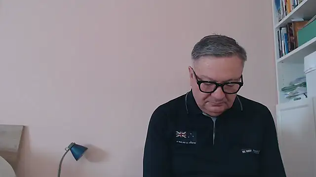 Snapshot of YOU6me chatting on 04/14/26, 06:41 YOU6me online show from 04/14/26, 06:41