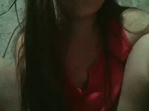 Snapshot of Beatrice143 chatting on 12/30/24, 04:19 Beatrice143 online show from 12/30/24, 04:19