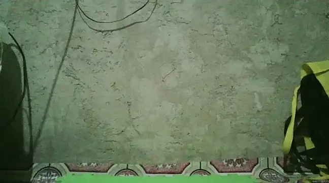 Snapshot of Beatrice143 chatting on 01/31/25, 06:03 Beatrice143 online show from 01/31/25, 06:03