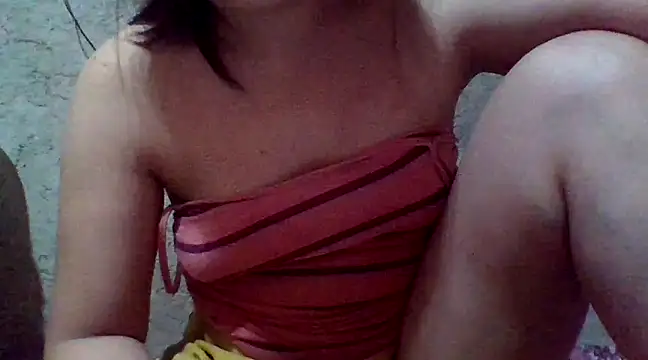 Snapshot of Beatrice143 chatting on 02/17/25, 08:09 Beatrice143 online show from 02/17/25, 08:09