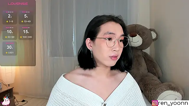 Snapshot of Ren_yoon chatting on 06/19/26, 09:35 Ren yoon online show from 06/19/26, 09:35