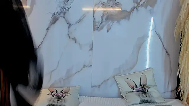 hannahill69 online show from 02/19/25, 10:45