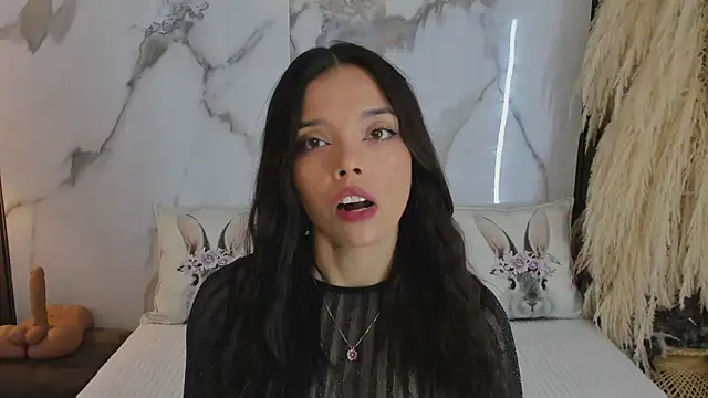 hannahill69 online show from 03/03/25, 04:47