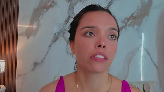 hannahill69 online show from 03/10/25, 10:48