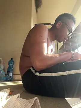 iamrafaelhot online show from 04/08/26, 03:34