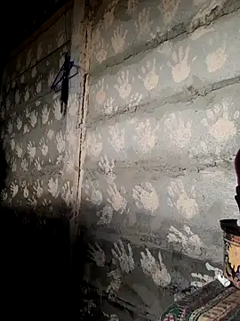 Snapshot of winterqueenx chatting on 03/22/26, 02:20 winterqueenx online show from 03/22/26, 02:20