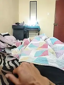 001HENRYAlejandro online show from 11/24/25, 01:11