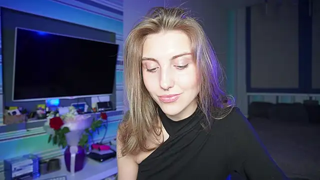 CassiaBlade1 online show from 09/12/25, 06:52