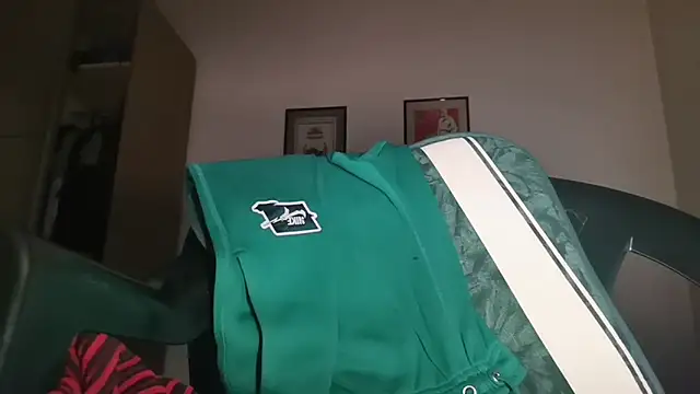 Lucas1andOnly4Girl online show from 12/21/25, 01:46