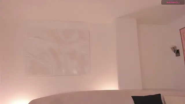 AnaDurant online show from 11/22/25, 12:48