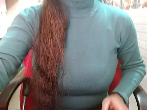 Snapshot of LovingPihu chatting on 01/13/26, 05:35 LovingPihu online show from 01/13/26, 05:35