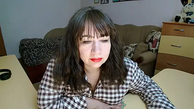 Lucretia Goldi  online show from 03/09/26, 12:47