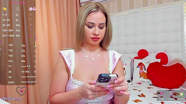 sassy madeline online show from 02/23/26, 11:29