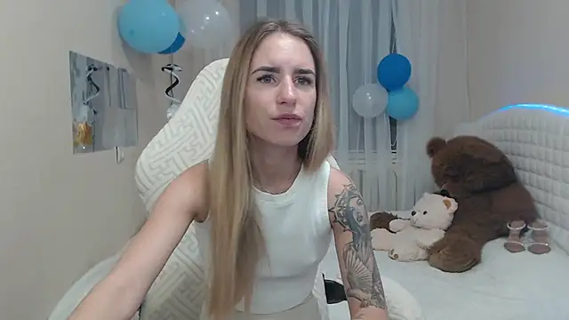 DeboraHorny online show from 09/29/25, 05:56