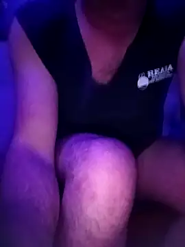 Snapshot of Bilboy79 chatting on 04/13/26, 11:43 Bilboy79 online show from 04/13/26, 11:43