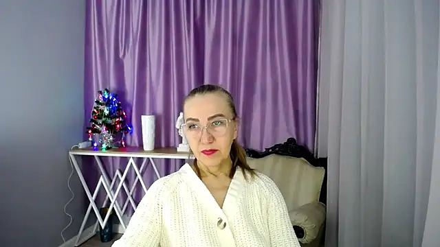 queen a n i online show from 12/05/24, 09:39