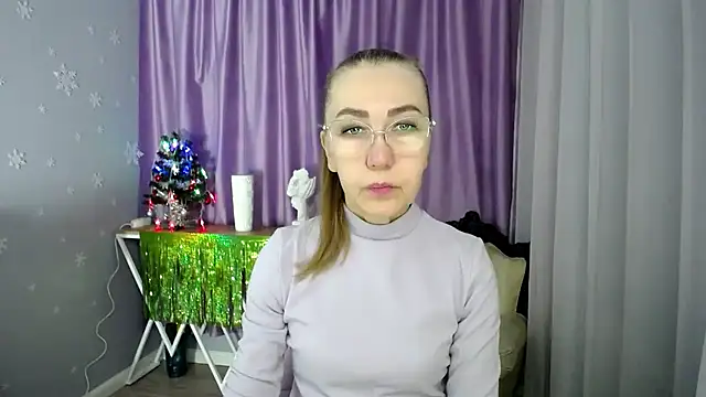 queen a n i online show from 12/09/24, 06:01