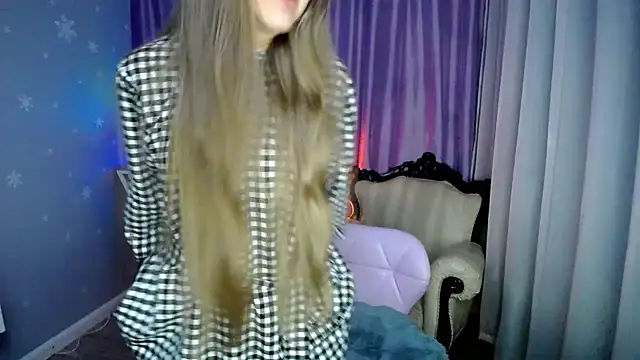 queen a n i online show from 12/31/24, 02:58