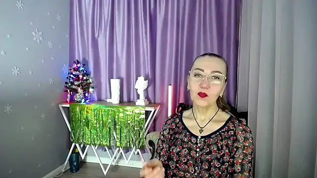 queen a n i online show from 01/13/25, 09:41