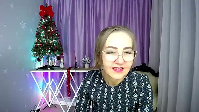 queen a n i online show from 01/06/26, 10:52