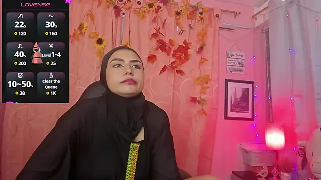 Snapshot of DarshaKhemu chatting on 01/08/25, 11:30 DarshaKhemu online show from 01/08/25, 11:30