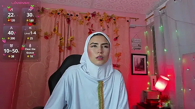 Snapshot of DarshaKhemu chatting on 02/10/25, 11:55 DarshaKhemu online show from 02/10/25, 11:55