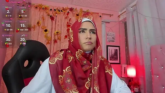 Snapshot of DarshaKhemu chatting on 03/04/25, 08:38 DarshaKhemu online show from 03/04/25, 08:38