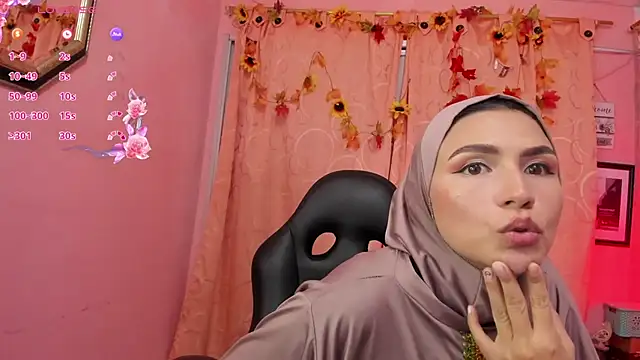 Snapshot of DarshaKhemu chatting on 09/17/25, 09:05 DarshaKhemu online show from 09/17/25, 09:05