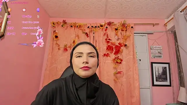 Snapshot of DarshaKhemu chatting on 09/25/25, 08:56 DarshaKhemu online show from 09/25/25, 08:56