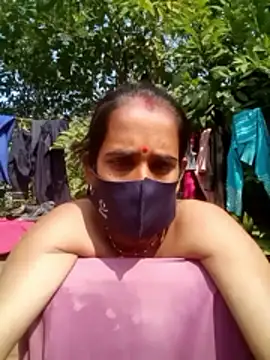 Snapshot of Mohni_Das chatting on 11/22/25, 04:55 Mohni Das online show from 11/22/25, 04:55