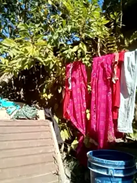 Snapshot of Mohni_Das chatting on 12/18/25, 06:30 Mohni Das online show from 12/18/25, 06:30