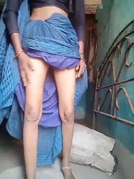 Snapshot of Mohni_Das chatting on 03/21/26, 09:03 Mohni Das online show from 03/21/26, 09:03