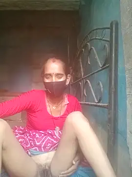 Snapshot of Mohni_Das chatting on 04/04/26, 12:13 Mohni Das online show from 04/04/26, 12:13