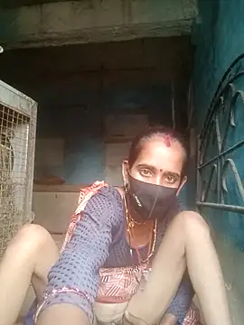 Snapshot of Mohni_Das chatting on 04/18/26, 12:42 Mohni Das online show from 04/18/26, 12:42