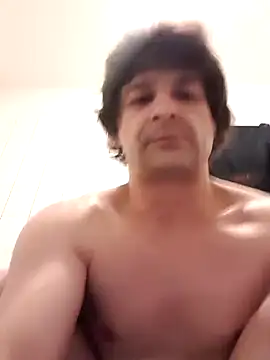 Snapshot of Bigdede3465 chatting on 02/01/25, 05:07 Bigdede3465 online show from 02/01/25, 05:07