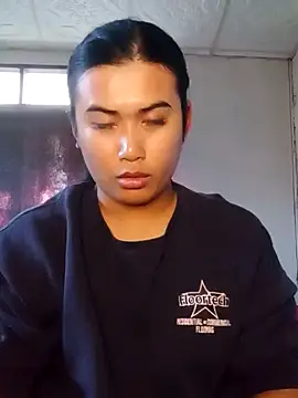 Snapshot of NannyNannybabe chatting on 12/15/24, 08:08 NannyNannybabe online show from 12/15/24, 08:08