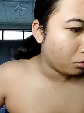 Snapshot of NannyNannybabe chatting on 12/17/24, 12:34 NannyNannybabe online show from 12/17/24, 12:34