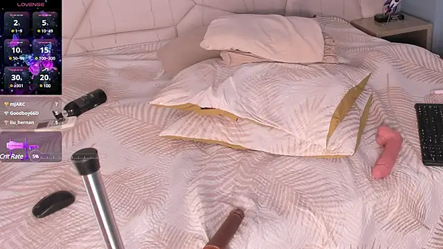 Selenee- online show from 02/13/25, 07:21