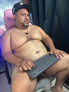 Snapshot of jacoob_woods chatting on 05/11/26, 04:04 jacoob woods online show from 05/11/26, 04:04